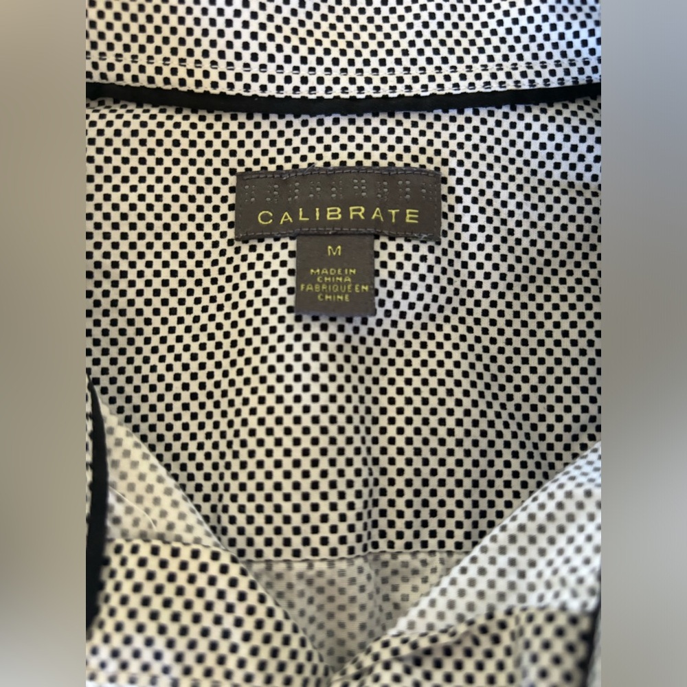 Calibrate Micro Check Oxford in White and Black - Picture 9 of 9